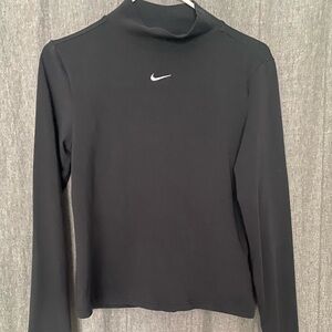 Nike Women's Black Long Sleeve Tee